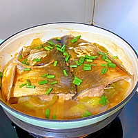 鲜嫩入味上桌秒光的啤酒焖鱼头的做法图解8