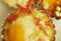 培根烤鸡蛋（超简单的美味）的做法