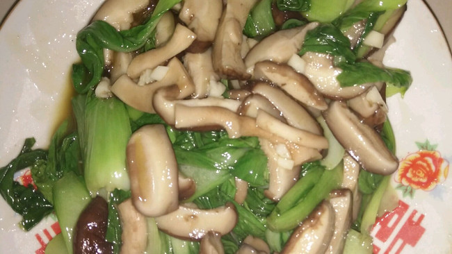 香菇青菜 美味营养又简单的做法