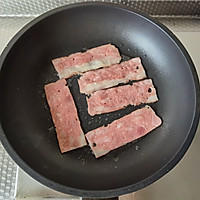 双拼海苔肉松饭团的做法图解3