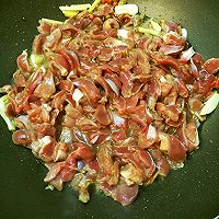 剁椒鸡胗的做法图解3