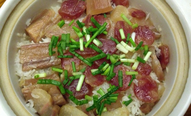 粤式腊味煲仔饭（两人份）