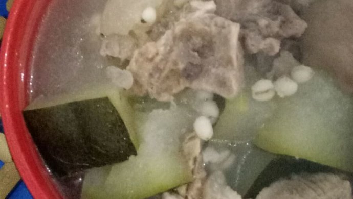冬瓜薏米猪脚汤
