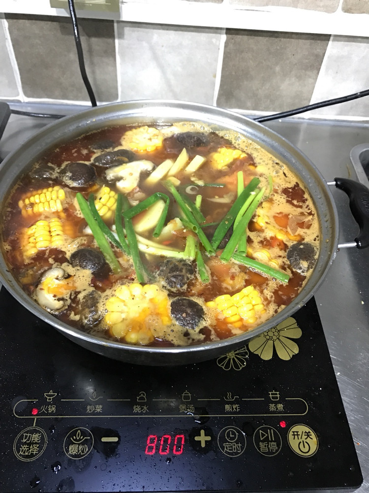 自制香辣火锅的做法