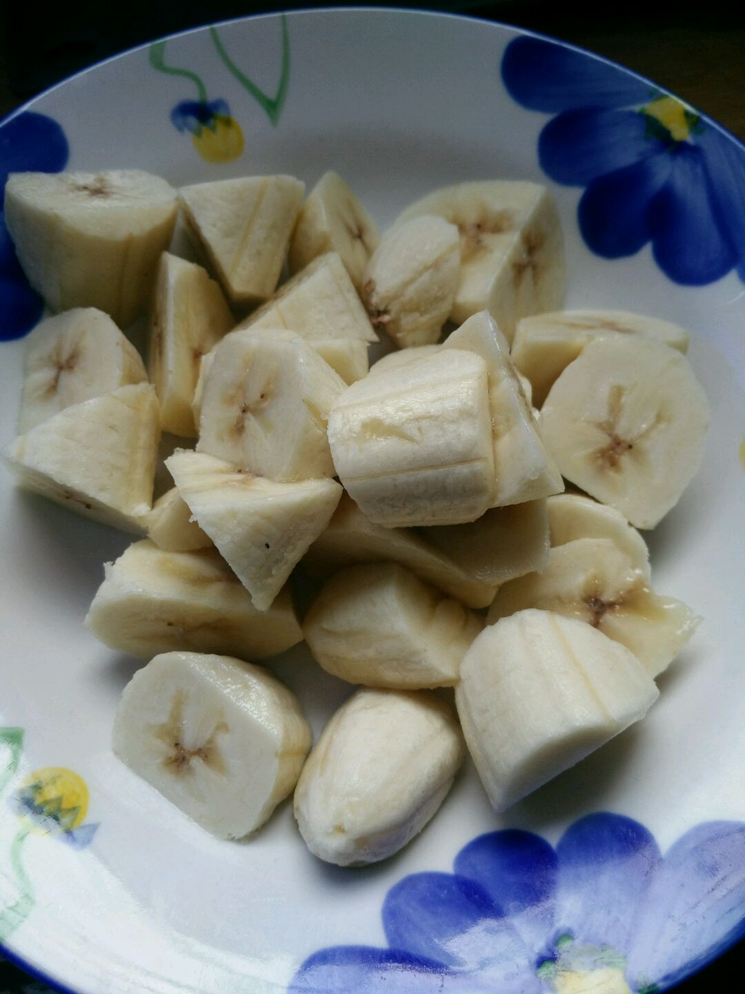 拔丝香蕉怎么做_拔丝香蕉的做法_豆果美食