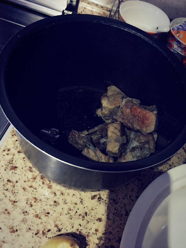 芋头炖排骨的做法图解8