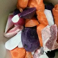 木子养生珍藏：牛腩养生汤的做法图解2