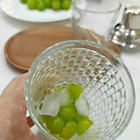 #夏日多巴胺饮品#夏日的清凉诱惑/柠檬青提气泡水的做法图解4