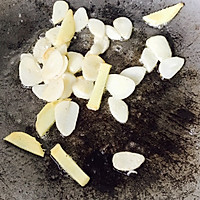 雪花炒芦蒿的做法图解4