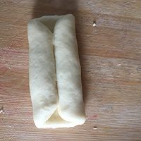 #一人一道拿手菜#松软面包卷的做法图解10