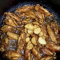 蒜头鸡翅的做法图解6