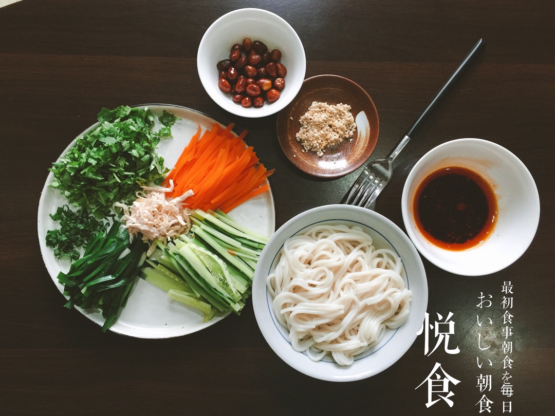 小锅米线怎么做_小锅米线的做法_阿末的美食日记m_豆果美食