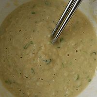 土豆丝鸡蛋饼的做法图解3