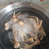 无骨鸡爪的做法图解2