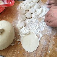 芹菜猪肉水饺的做法图解4