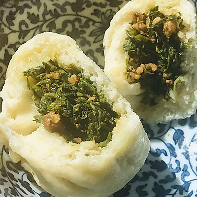 荠菜大包子
