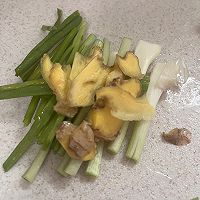 水煮九节虾的做法图解2