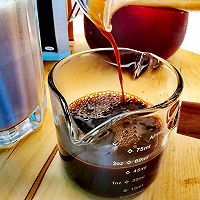 #莓语健康日记#星巴克也买不到/蔓越莓拿铁咖啡的做法图解5