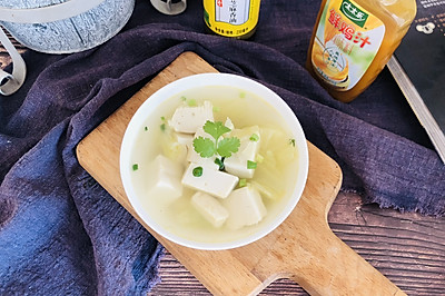 鸡汁豆腐汤+太太乐鲜鸡汁芝麻香油
