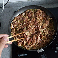 平底锅烩肉的做法图解3