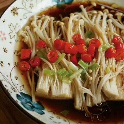 白灼金针菇-快手下饭菜