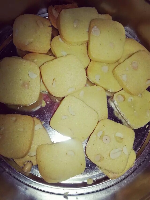 花生饼干的做法
