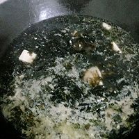 豆腐紫菜蛋花汤的做法图解4