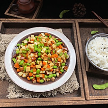 #花10分钟，做一道菜！#炒素丁+椰香米饭