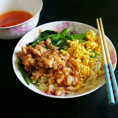 虾油拌面