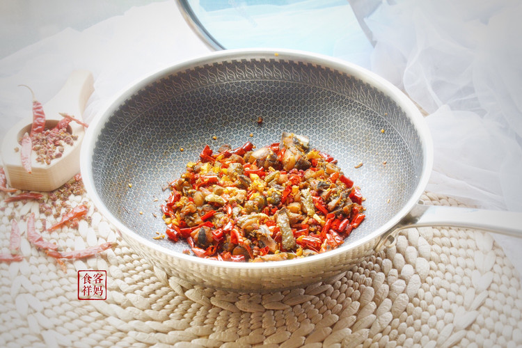 带上辣子鸡去春游吧的做法
