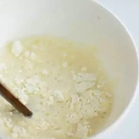 香椿酱鸡蛋饼的做法图解2