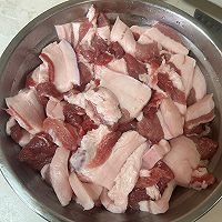 河南信阳焖罐肉的做法图解2