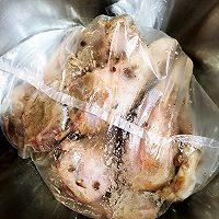 秒杀卤菜店专治老酒鬼的盐卤鸭头的做法图解7