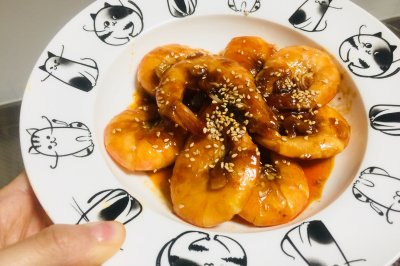 吮指油焖大虾