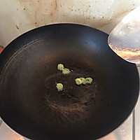 青菜炒口蘑 鲜香美味的做法图解3