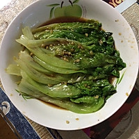 蔓式菜谱之蒜泥生菜的做法图解1