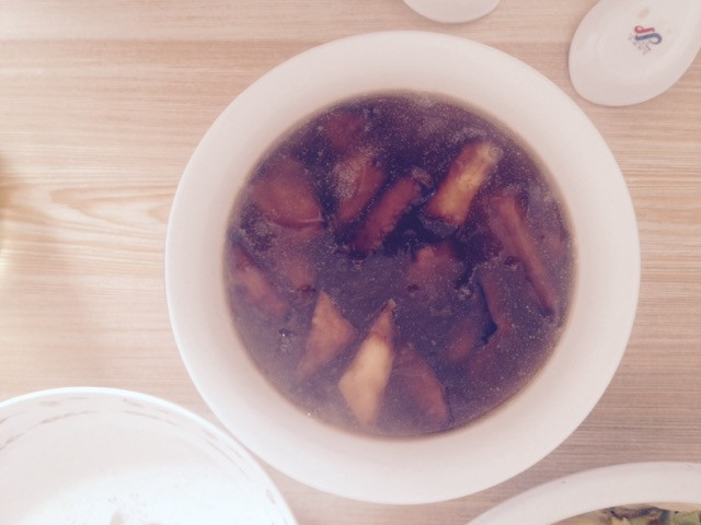 蜜汁红薯汤的做法