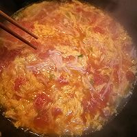 西红柿金针菇蛋汤的做法图解5