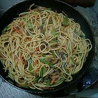 焗黑椒牛肉意面的做法图解9