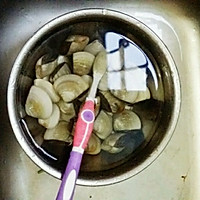 蛤蜊蒸鸡蛋的做法图解1