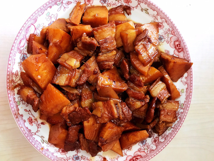 冬笋红烧肉的做法