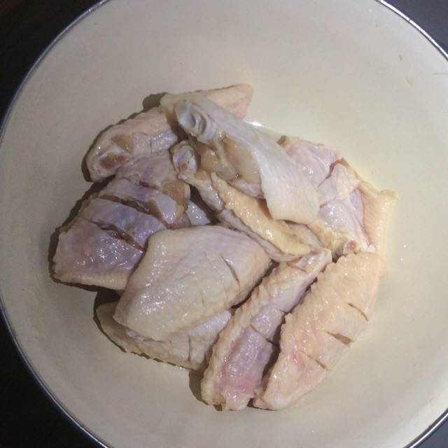 可乐鸡翅 简单的美味的做法图解1