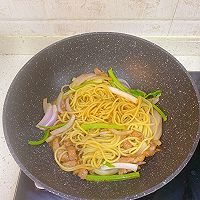 黑椒牛柳意大利面的做法图解5