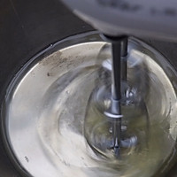 雪山蛋糕：超适合冬天吃的蛋糕！教会你呀～的做法图解5