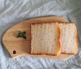 手揉面包不纠结一一超柔软的波兰种吐司的做法