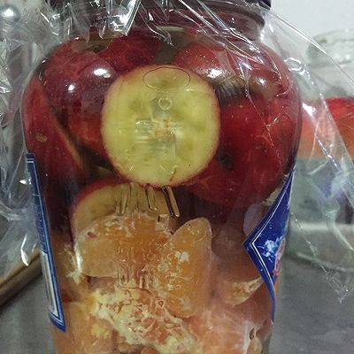五分钟就能做好的山楂橘子罐头