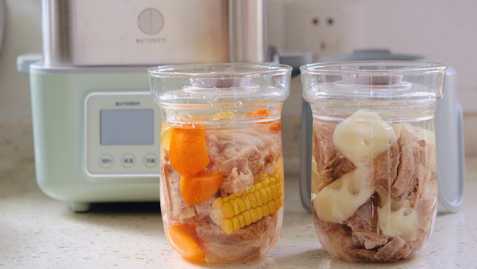 双炖盅莲藕&玉米排骨汤&小碗文蛤蒸蛋