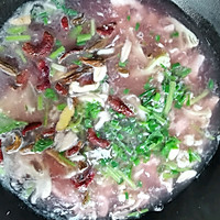 鱿鱼红菇汤的做法图解10