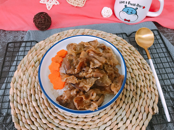 美味的牛肉饭