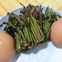 春天的味道——香椿炒鸡蛋的做法图解1